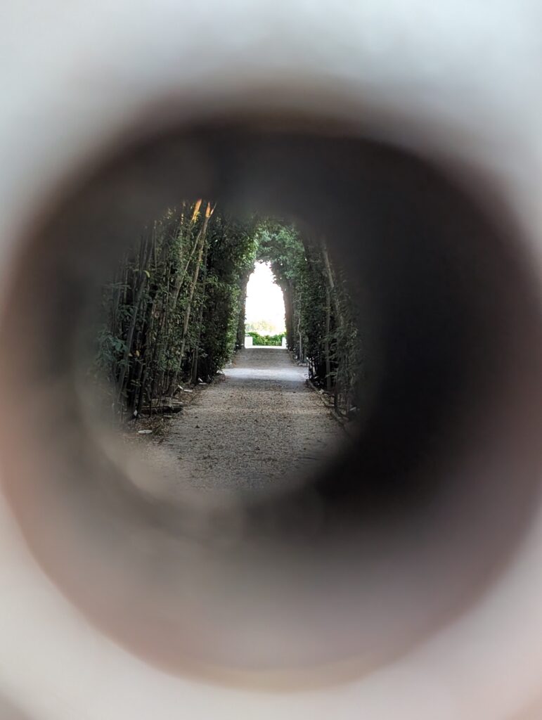 St Peter's dome seen through the Aventine keyhole